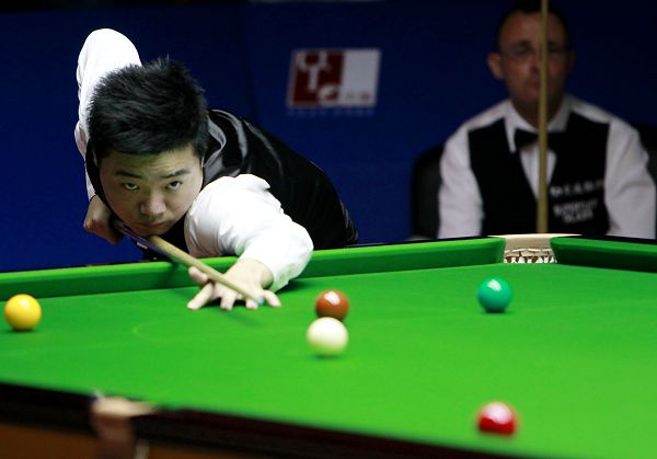 和业内人士 和业内人士